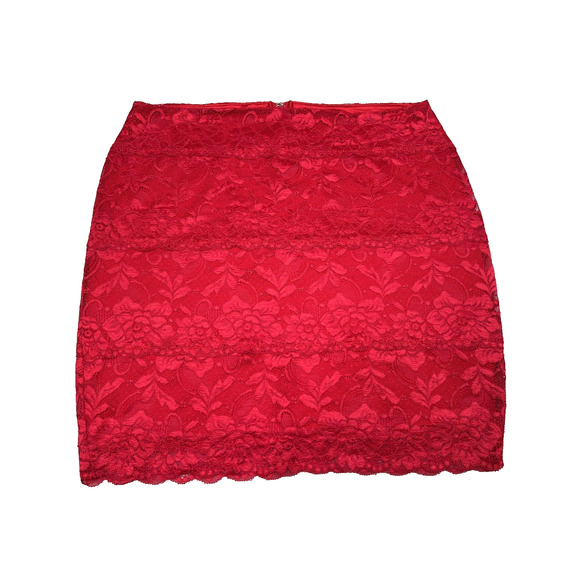 Guess Women’s Navi Lace Mini Skirt Size L Red Double Lined Stretch PreLoved - Picture 4 of 12